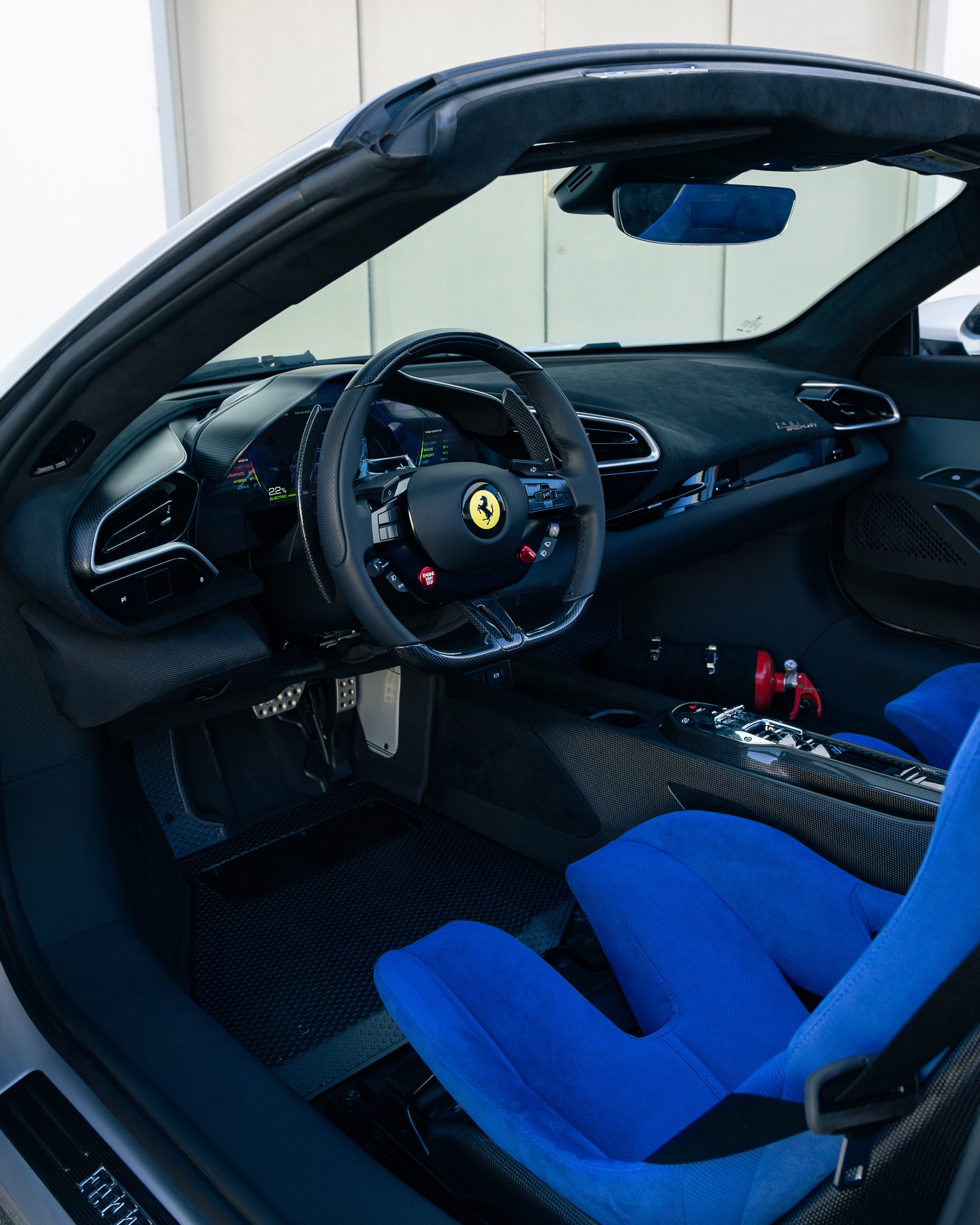 Ferrari 296 Speciale A油漆“Argento Nurburg