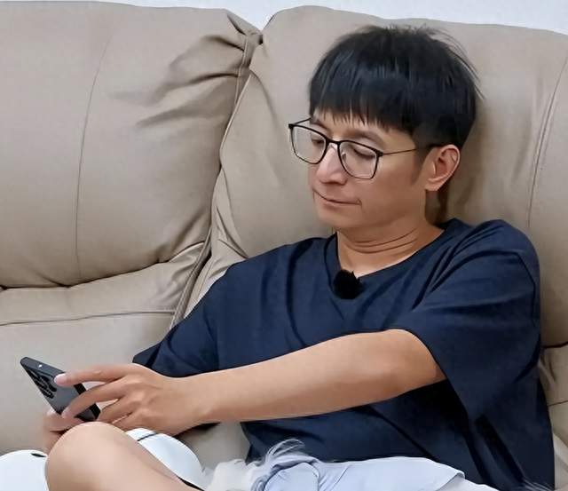 从主持人到“精神病”，无儿无女消失2年的李维嘉，现状令人唏嘘