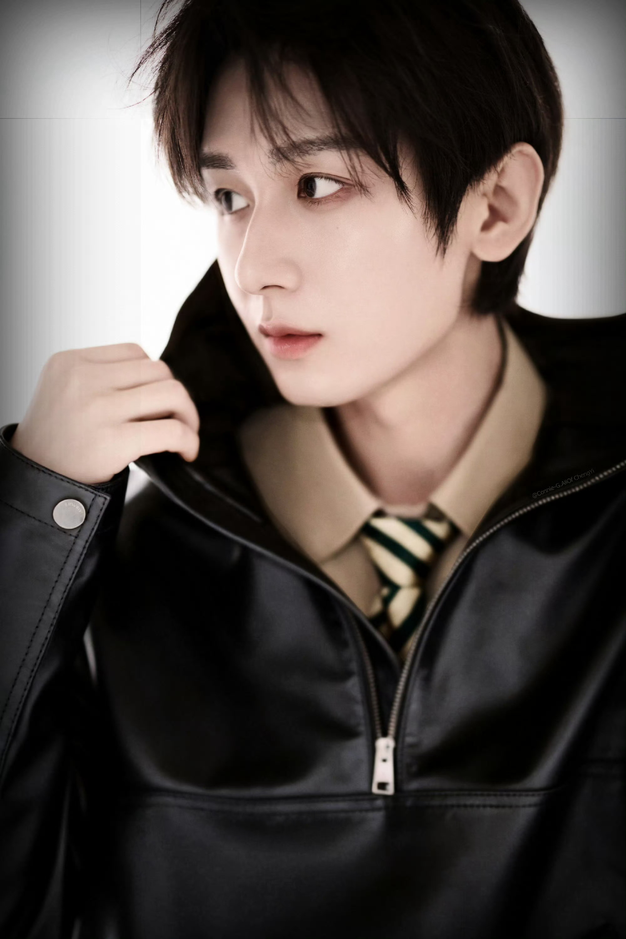 ——⁽⁽ଘεïз CHENG YI⁵²º εïзଓ⁾⁾——成毅狩谎cy成毅林彦廷