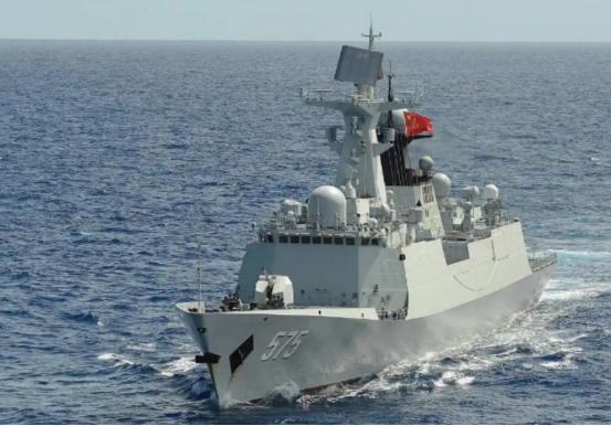 为什么几乎没有国家采购052D？原因很简单——就算中国免费送，大多数国家也不敢接