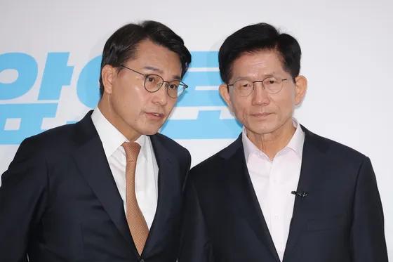 26日韩东勋与金文洙牵手拉票的
谜底揭晓？近期亲韩东勋的议员在国民力量党内均被提