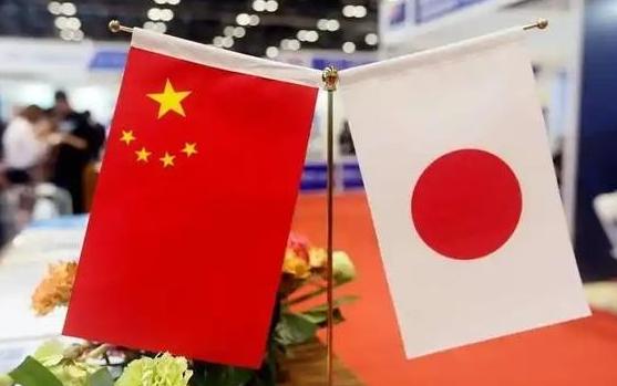 一个日本华人一针见血指出：现在中国若再战日本，撑不了14年，不是中国能撑多久，而