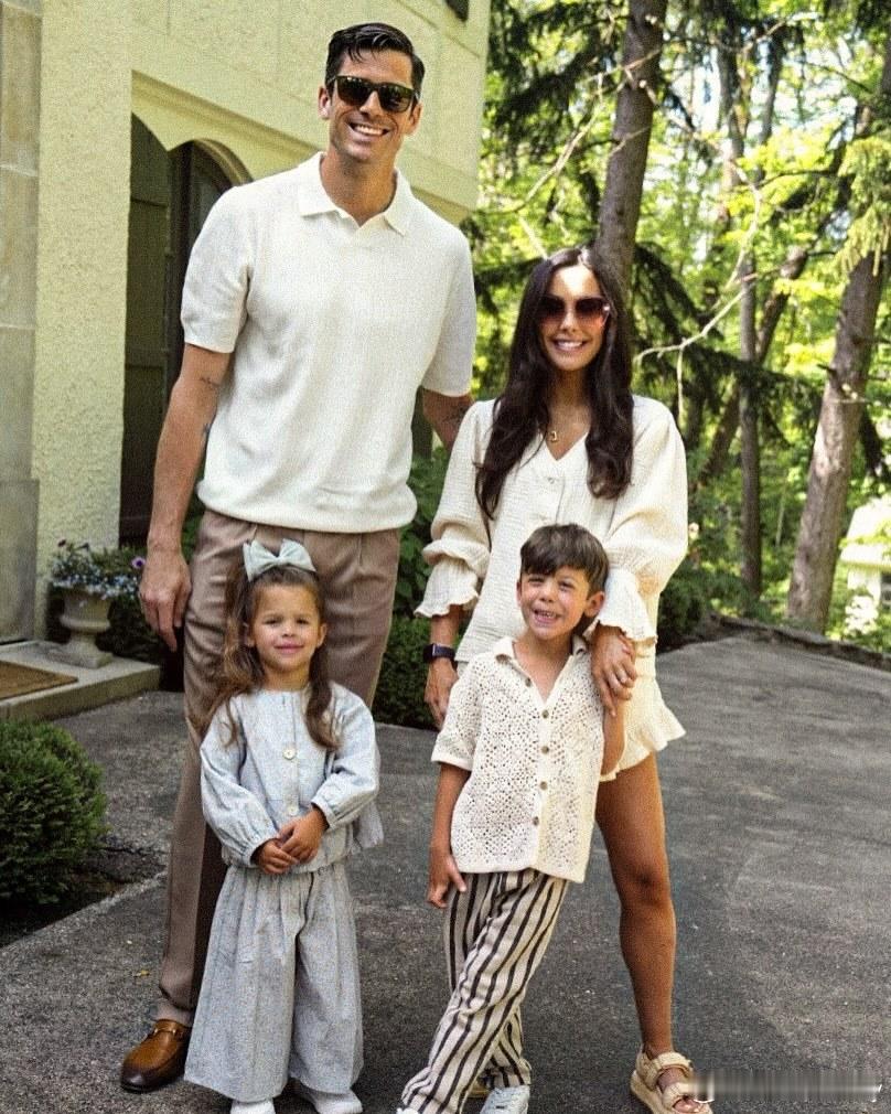 世界男排三胎超级奶爸的代表们:安德森克里斯滕森扎伊采夫潘科夫男排美国男排马修安德