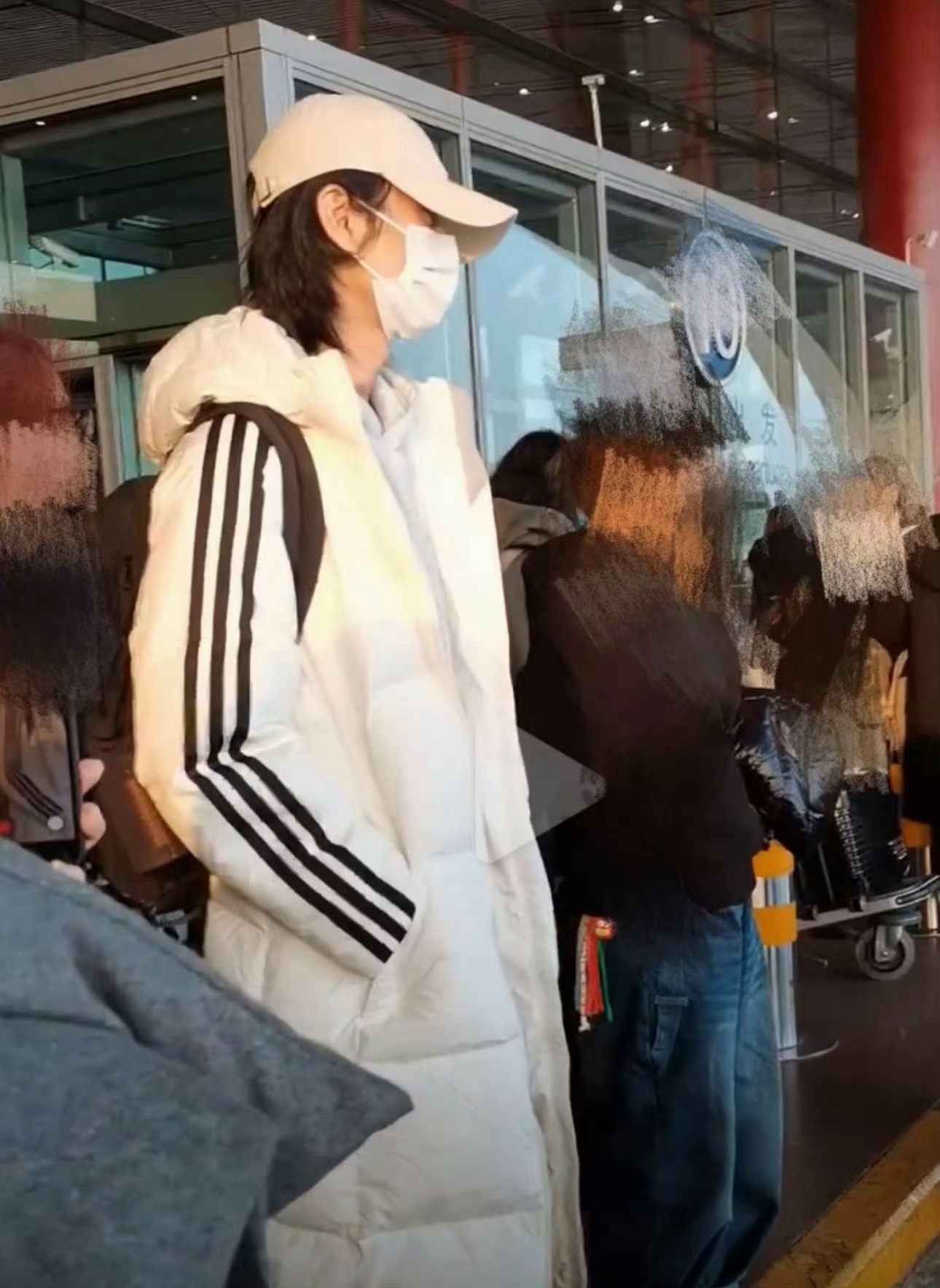 陈晓真的一如既往的帅，美男子的感觉 