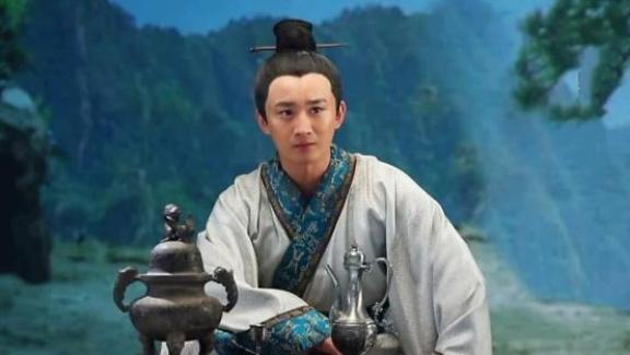 李贺写下：“天若有情天亦老”，整个唐朝都没人能接上，直到宋朝才出现下半句！而写出