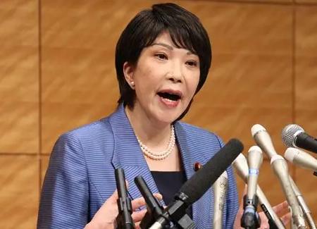 香港高层公寓发生大规模火灾后，日本首相高市早苗于27日晚发表慰问声明称:“发生了