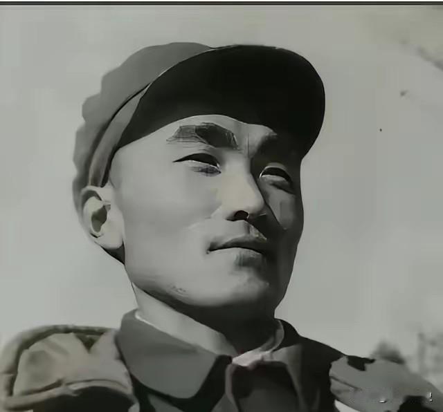 1951年，志愿军91团被美军包围，在制定突围方案时，团长李长林建议向南突围。众