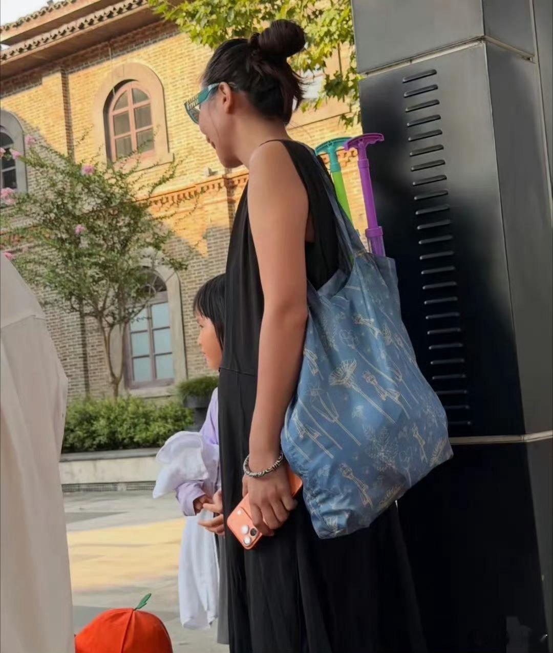 张婉婷疑似怀三胎了张婉婷宋宁峰感情稳定呃 不是要离了吗 咋有爱情结晶了 