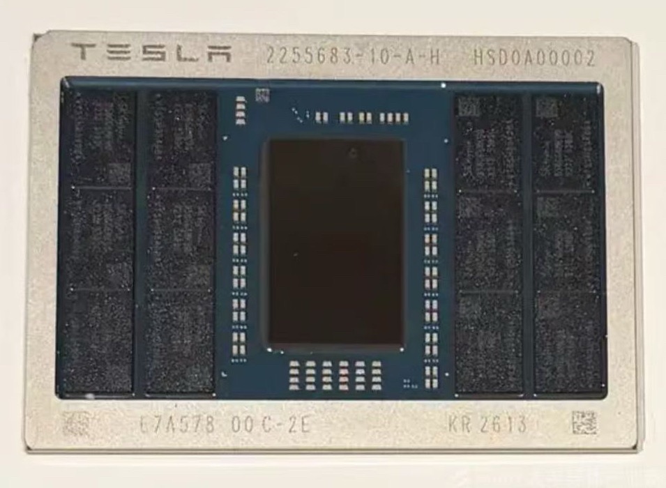 特斯拉ai5芯片流片 4月15日，特斯拉首席执行官马斯克在社交平台X晒出刻着“K