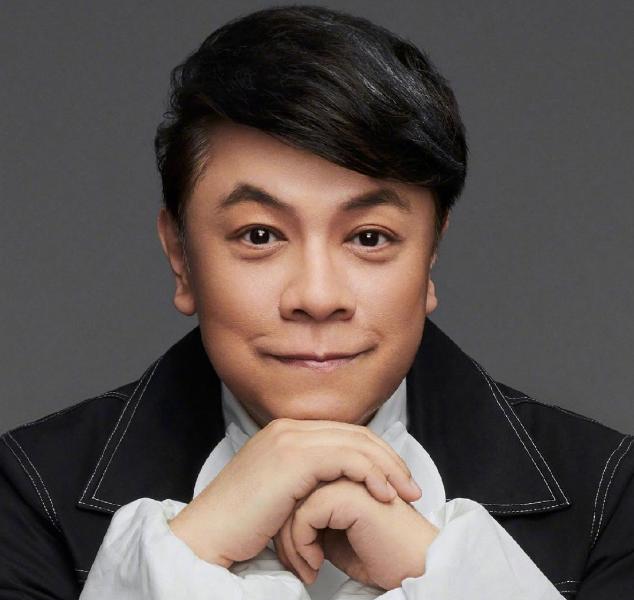 蔡康永的事情定调了，他就是在大是大非的事情当了“两面人”，可以预见他这个人未来在