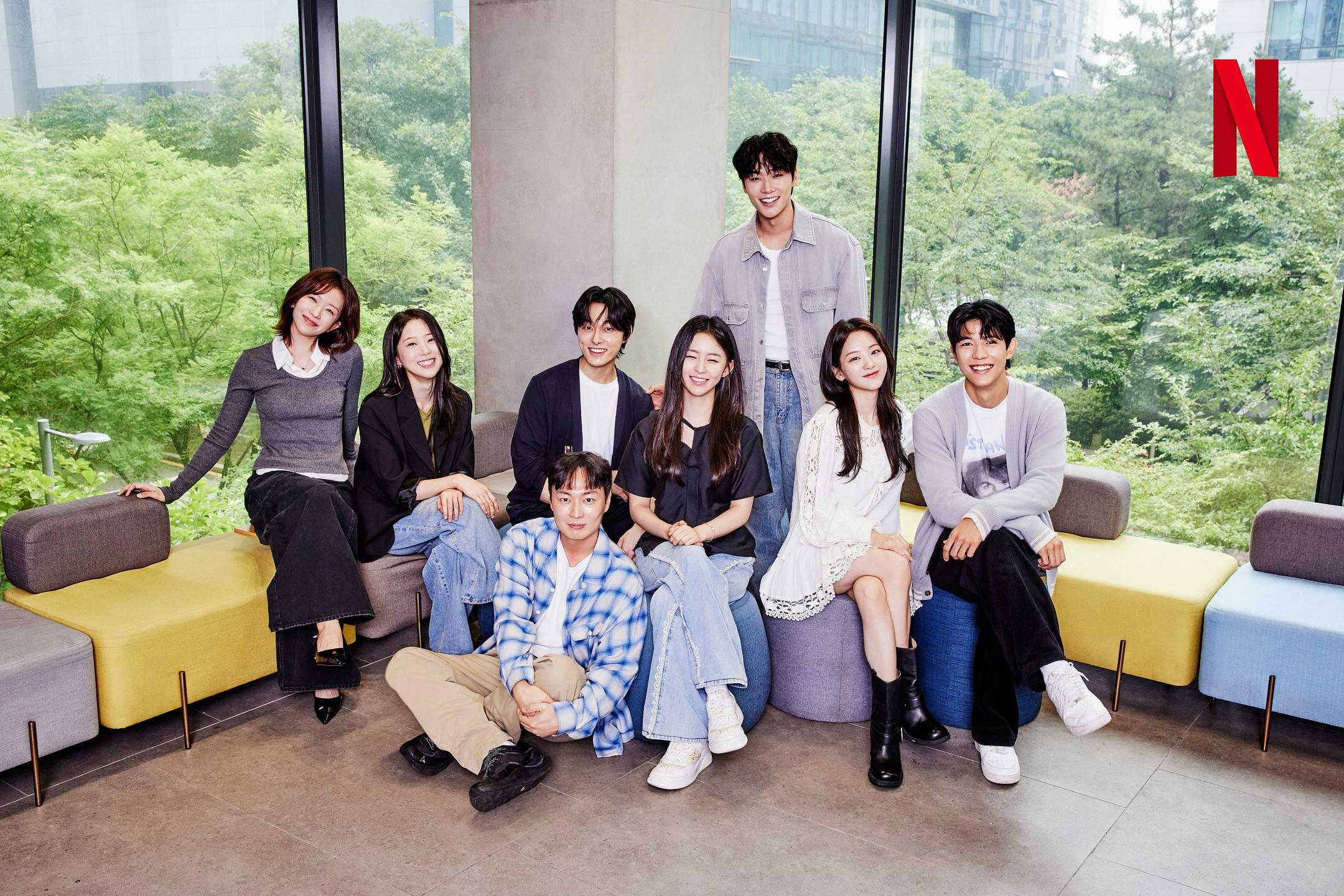 朴持厚X尹灿荣X赵怡贤X朴所罗门主演Netflix韩剧《僵尸校园2》预计2027