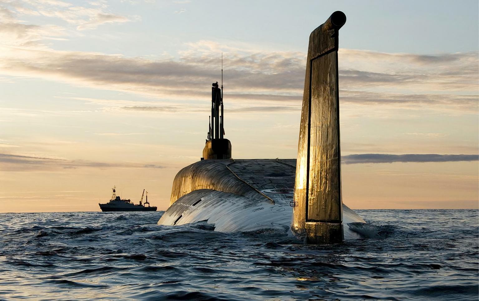 每天认识一件兵器 俄罗斯“北风之神”级潜艇“北风之神”级潜艇（Borei Cla