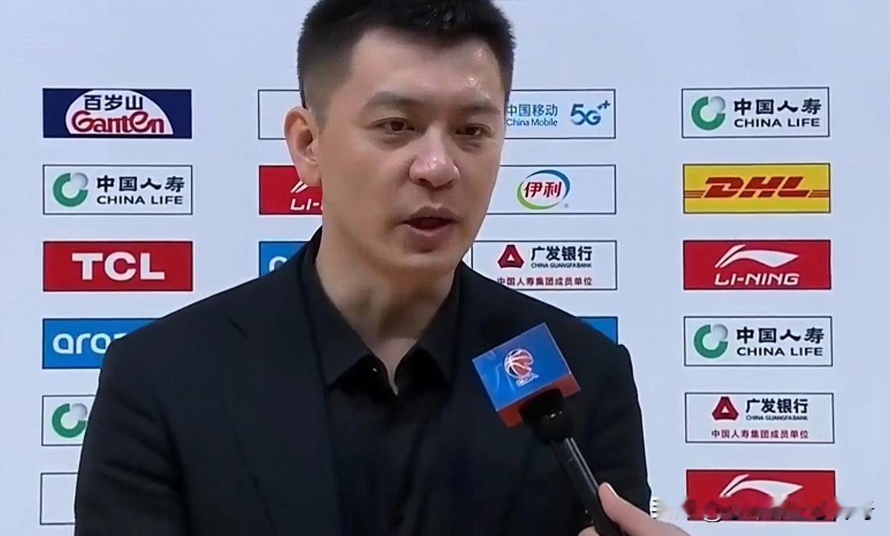 辽宁男篮主教练杨鸣谈球队逆转江苏，他表示：其实这场比赛的困难程度我是能想到的，因