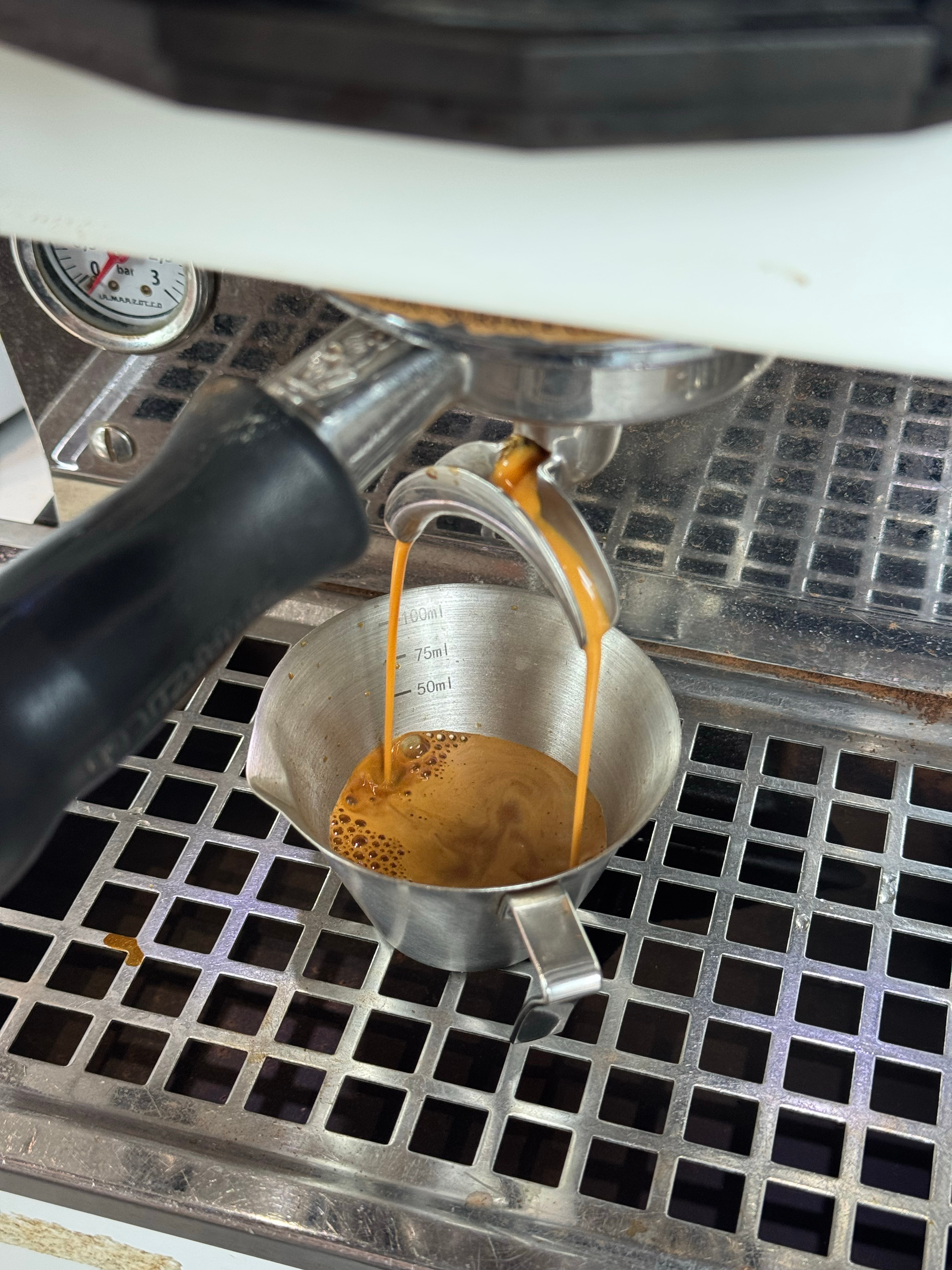 现在早起不来一杯UDG冰美式，都不太适应了
