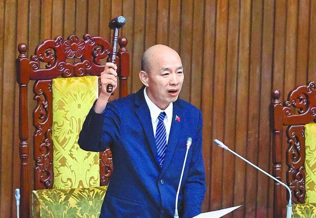 国民党2028参选人呼之欲出？亲绿作家吹捧韩国瑜：他是赖清德最可怕的对手
目前国