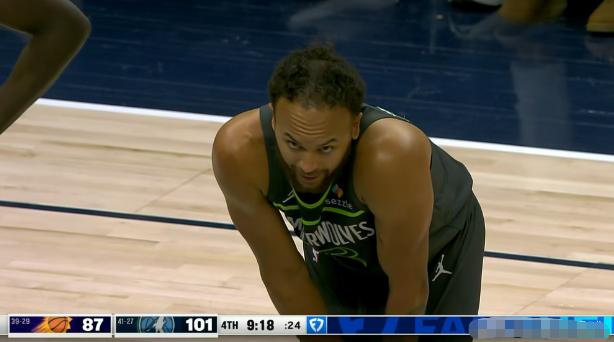 我忍不住要怒赞森林狼大将李凯尔！在今天森林狼主场以116：104轻取太阳的比赛中