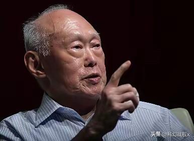 新加坡这个国家，从李光耀时代起，就养成了一个非常不好的习惯，那就是这么一个只有5