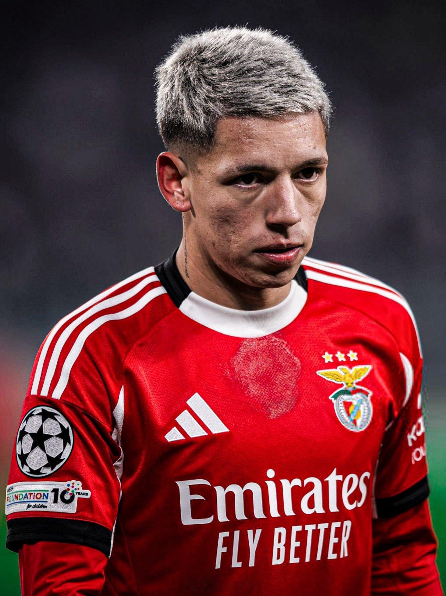 阿根廷球迷俱乐部皇马vs本菲卡  鲁伊·科斯塔（本菲卡主席）：詹卢卡·普雷斯迪尼