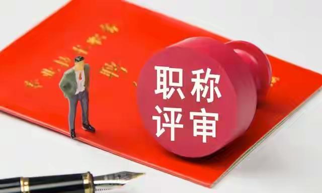近几年来，高校圈里最热门的两个词，非“国际化”和“一流大学”莫属。排名一往上窜，