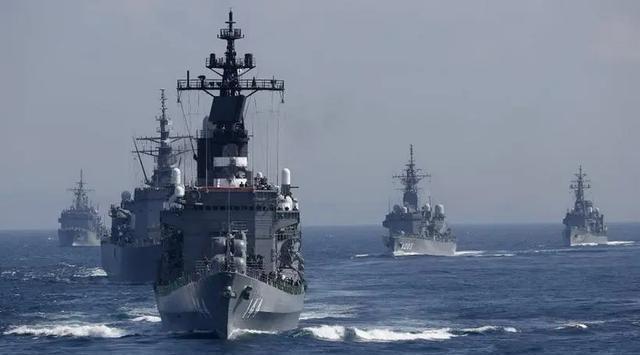 日本和澳大利亚偷偷签了近千亿军售大单，说真的，这事儿表面看是正常贸易，实则全是猫