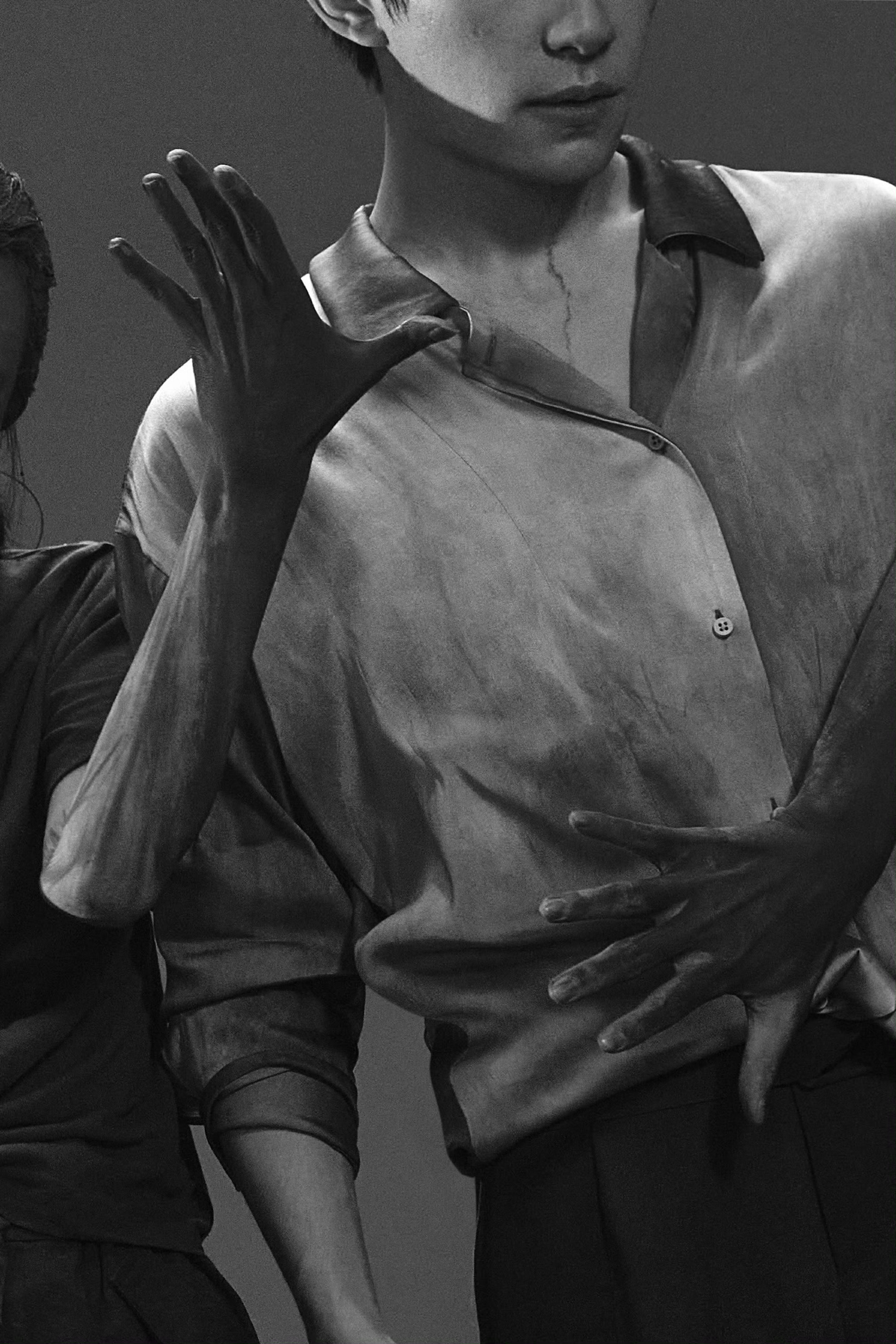 期待千玺的新电影《惊蛰无声》！照顾好身体，注意保暖！ 