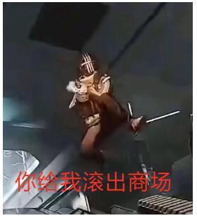 在机场吃了巨难吃的一餐心疼钱还是吃完了橘猫气鼓鼓 