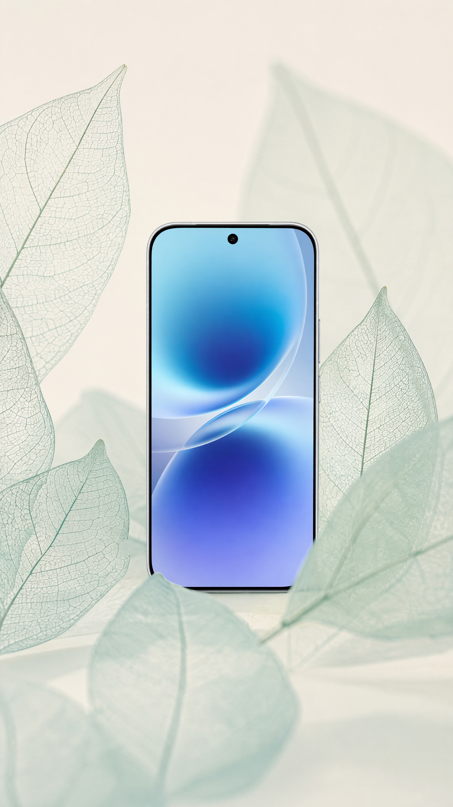 vivo X300 E白色也非常好看，通透干净的机身加上简约的镜头模组，温润素雅
