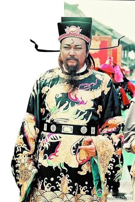 包拯年薪有多高？折算成人民币，堪称北宋顶级打工人

提起包拯，大家脑海中常浮现出