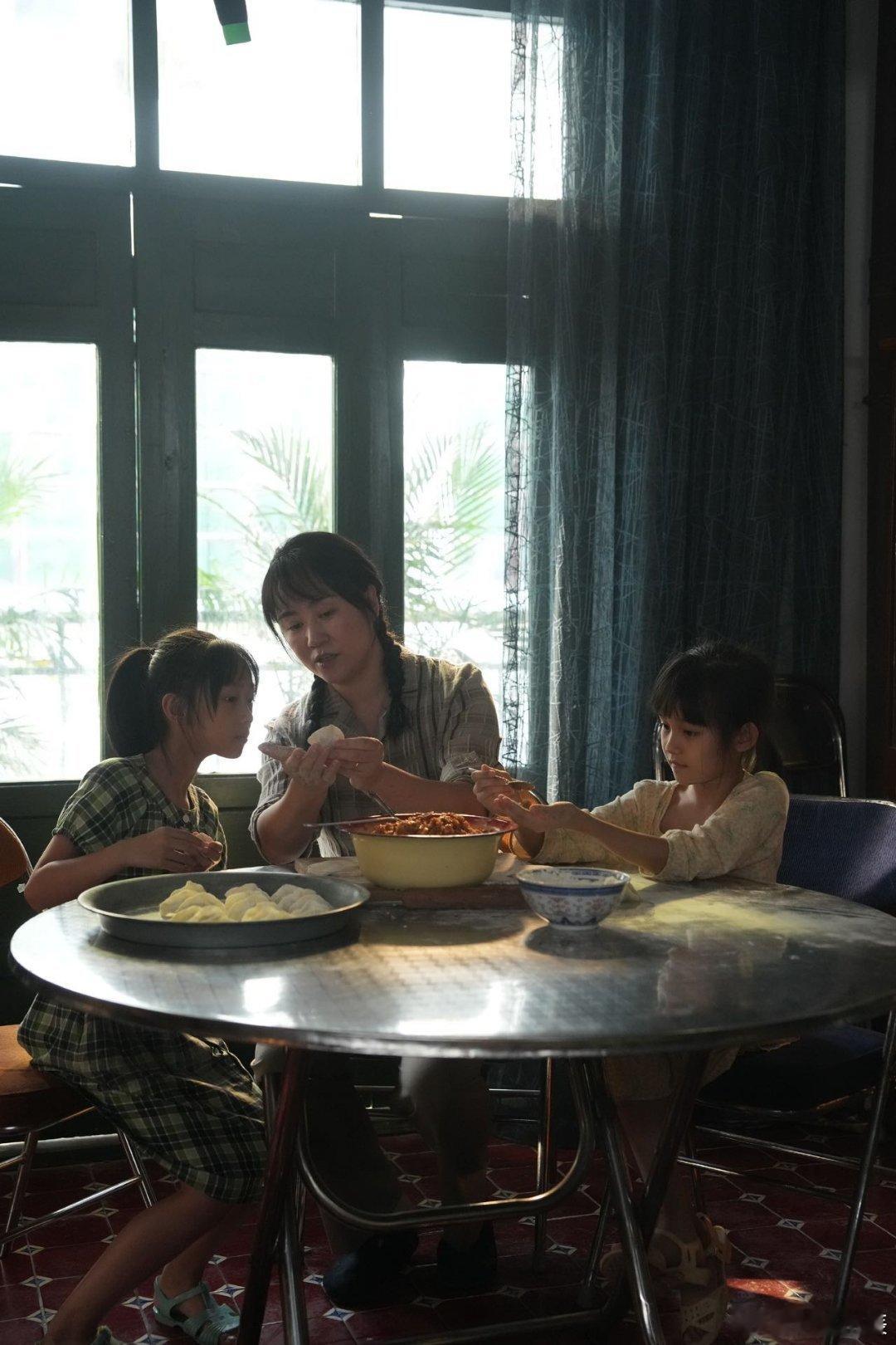 马丽提名金像奖影后 提名即是最实至名归的肯定！从喜剧舞台到银幕实力派，水饺皇后的