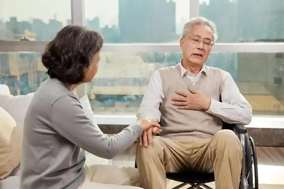再高的胆固醇，若没有这4个表现，不用太过于焦虑，正常饮食即可


胆固醇作为血液