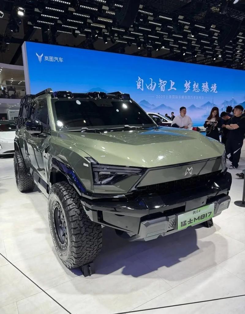 看到一条旧闻，原东风猛士科技总经理兼CEO曹东杰正式接替潘建新，出任东风本田执行