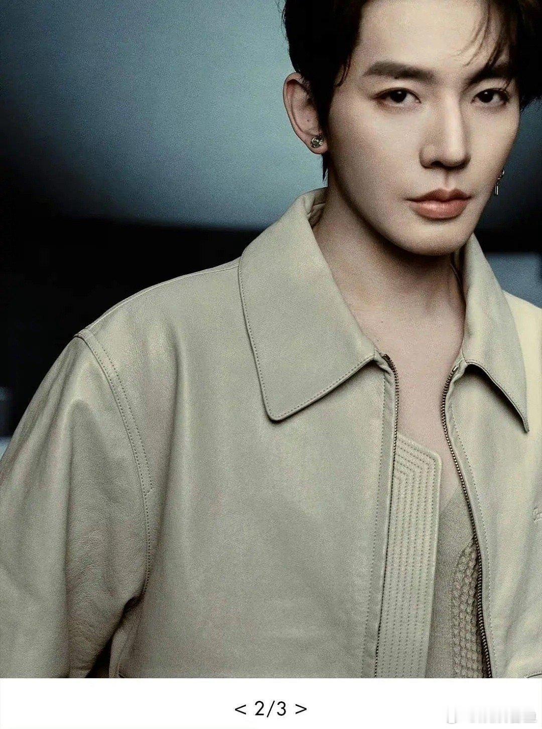 🐍的时尚感就是与生俱来的吧， 🐍丝又幸福了 ​​​