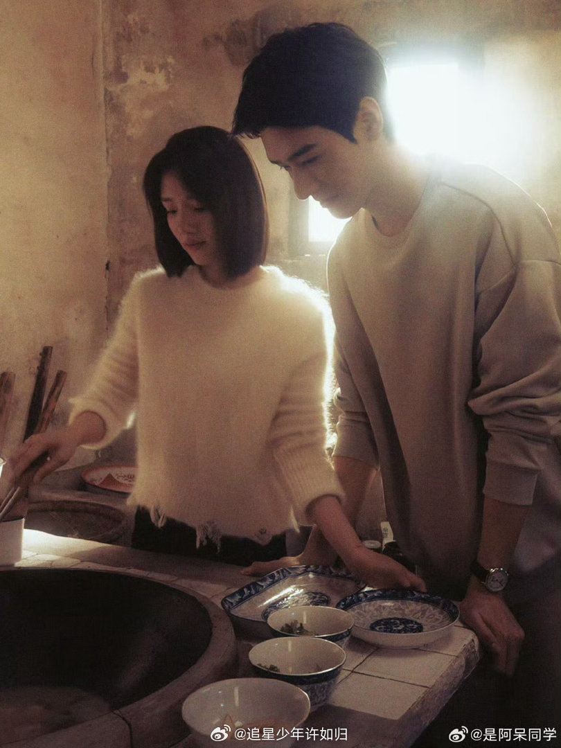 龚俊什么时候原谅现偶龚俊电影质感的眼神戏 被龚俊的现偶氛围感狠狠戳中！一个眼神就