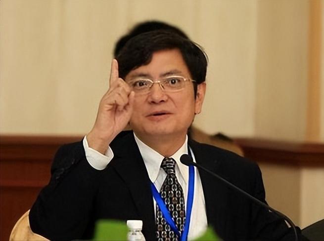 郑强教授，再次语出惊人！他说：“中国是人口大国、劳动力大国，人工智能要是把劳动力