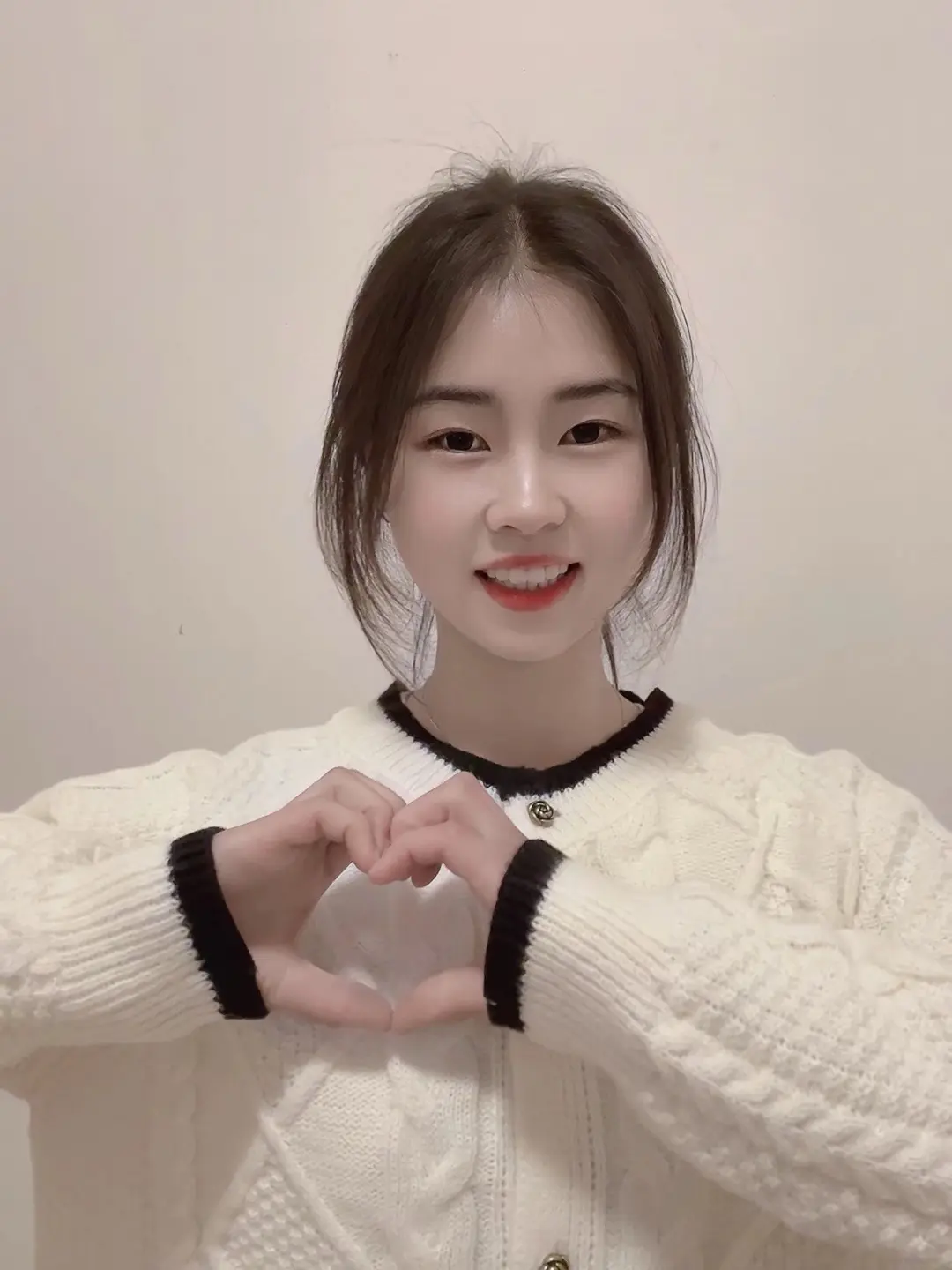 未来的男朋友你好，我三个弟弟，不用愁过年没人陪你打麻将，喝酒，陪你玩...