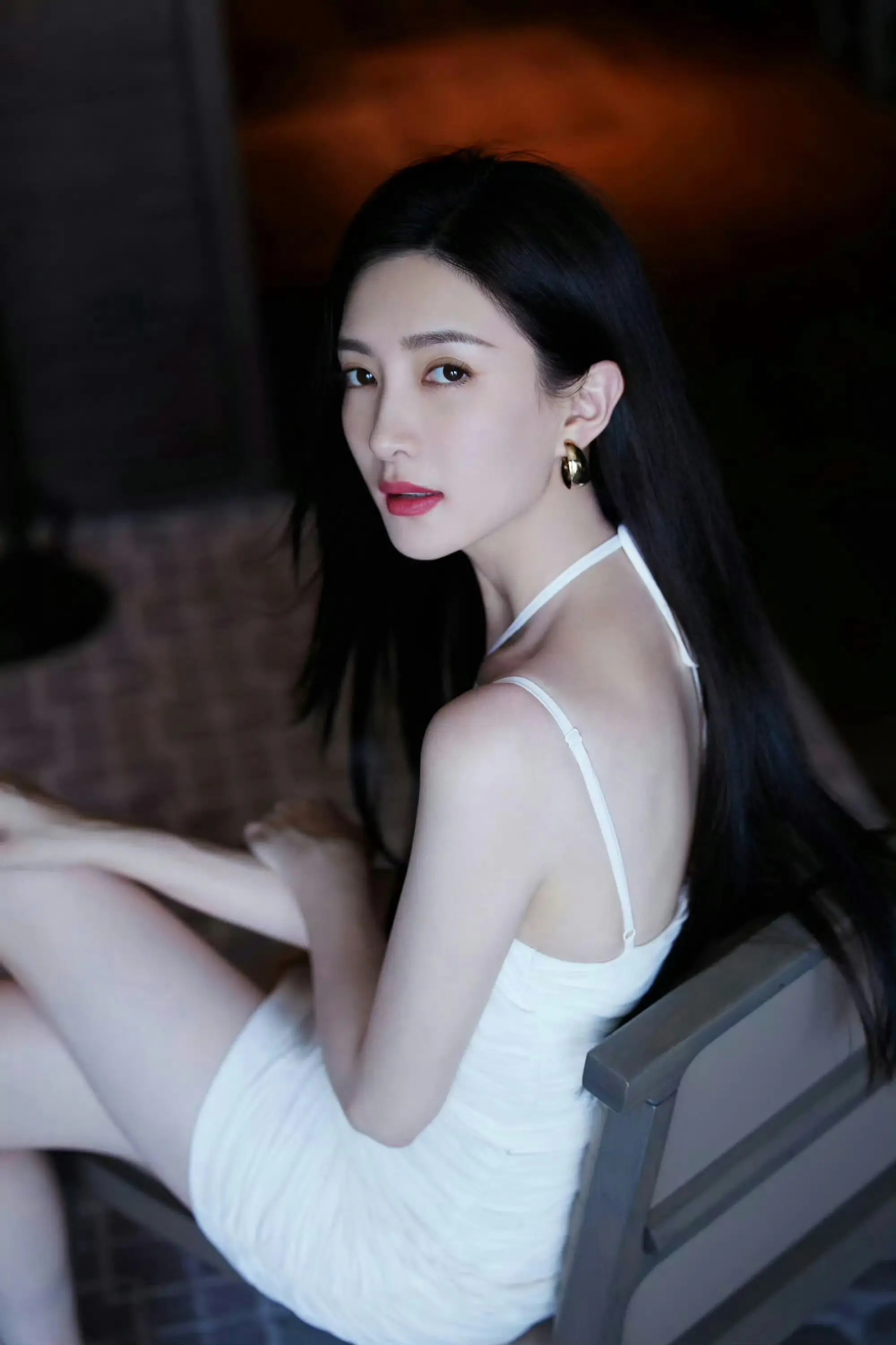 江疏影。