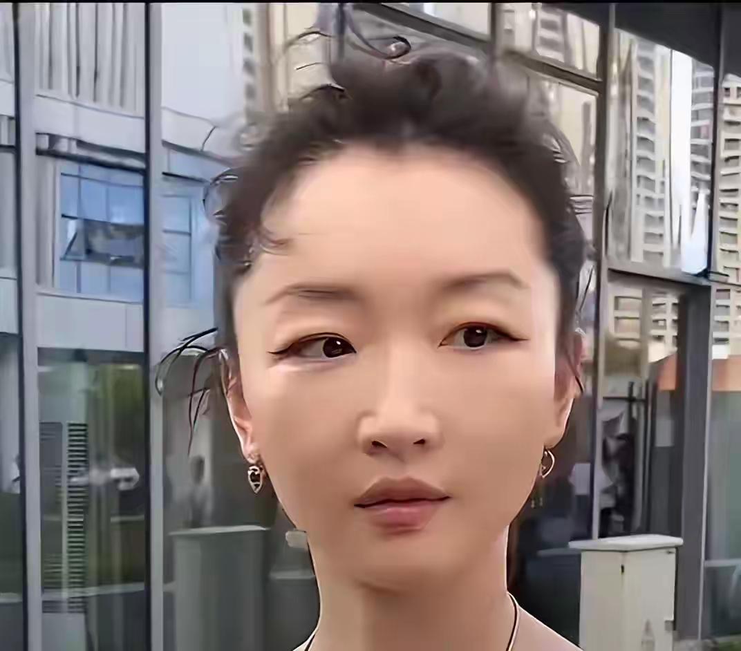 34岁周冬雨无戏可拍？原因很简单，不是因为年纪大，也不是片酬高
 
年纪从来不是