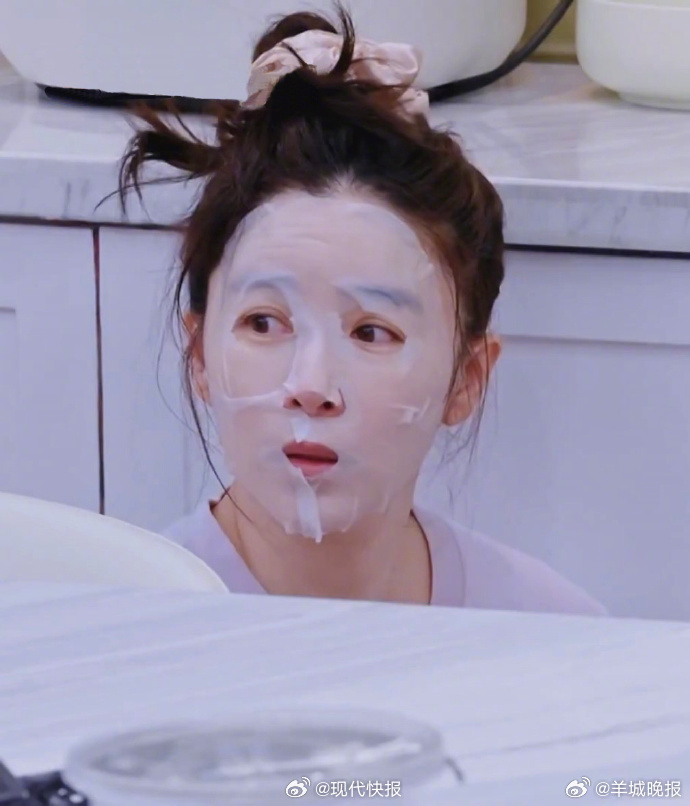 【#阚清子才知道什么叫endingpose#】#阚清子老公是她的榜一大哥# 4月