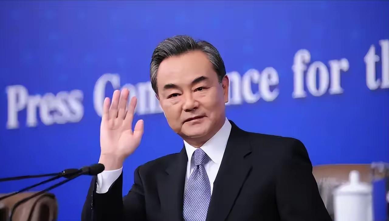 “中国和日本同时宣布了：2月10日这天，一则消息悄然引爆全球安全圈，中国和日本对