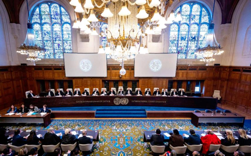 这操作也太霸道了，美国居然直接对两名国际刑事法院的法官下了制裁令，这俩法官可是管