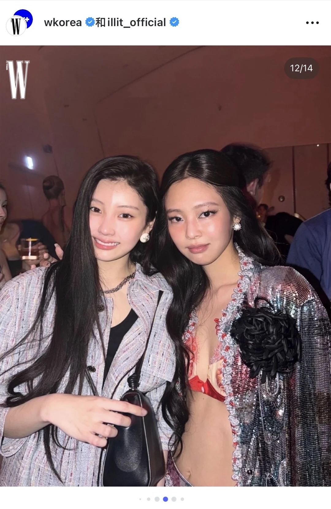 ILLIT & WKOREA更新JENNIE与李沅禧合照📷