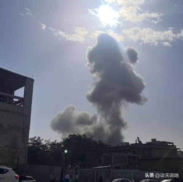 简直没一点底线可言 ，无端将伊朗的领袖杀害，正当全国民众为哈姆内伊送葬之时，美国