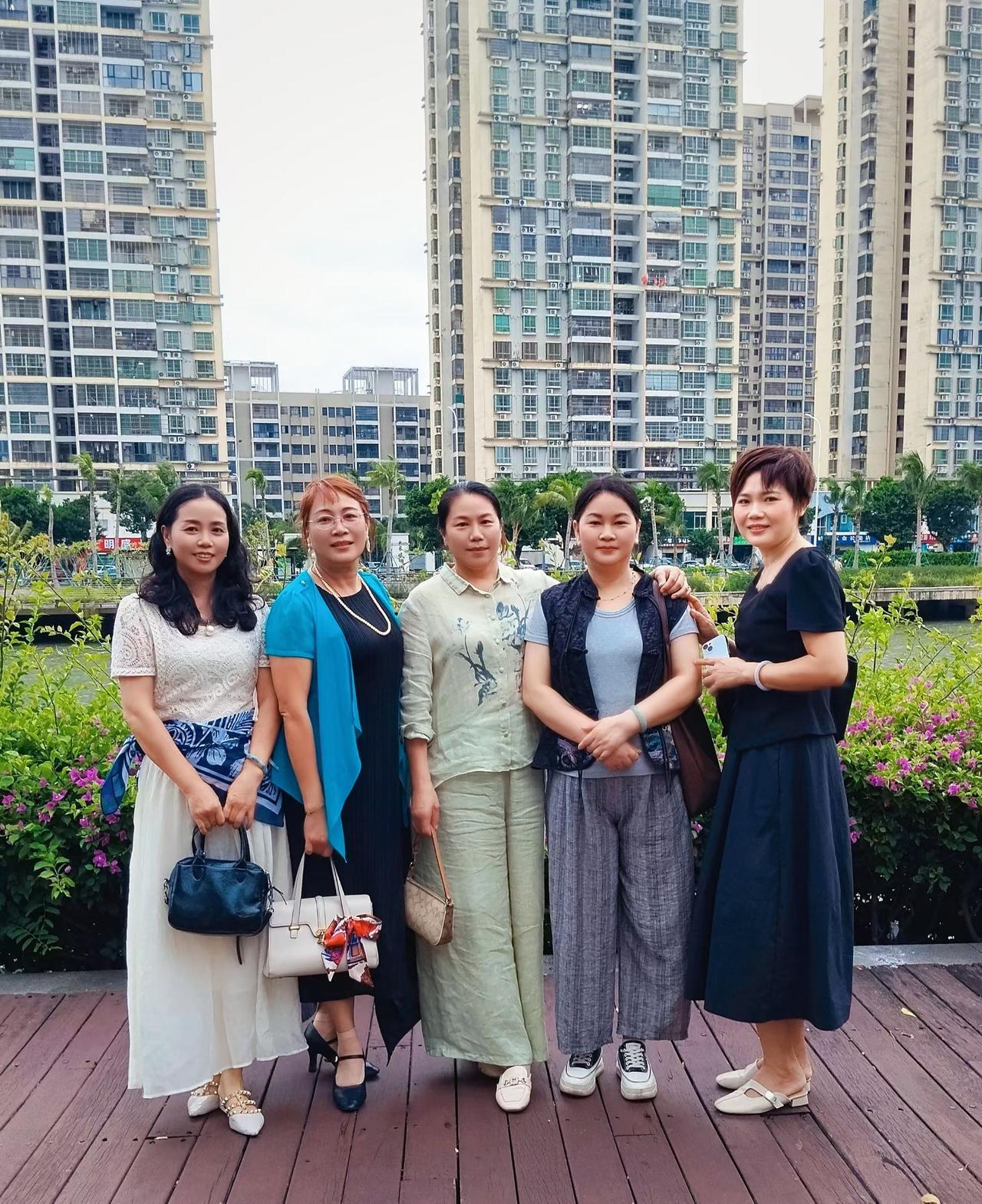 你认为，养老多少钱才够用？
      说实在的，养老要花多少钱根本没有标准答案