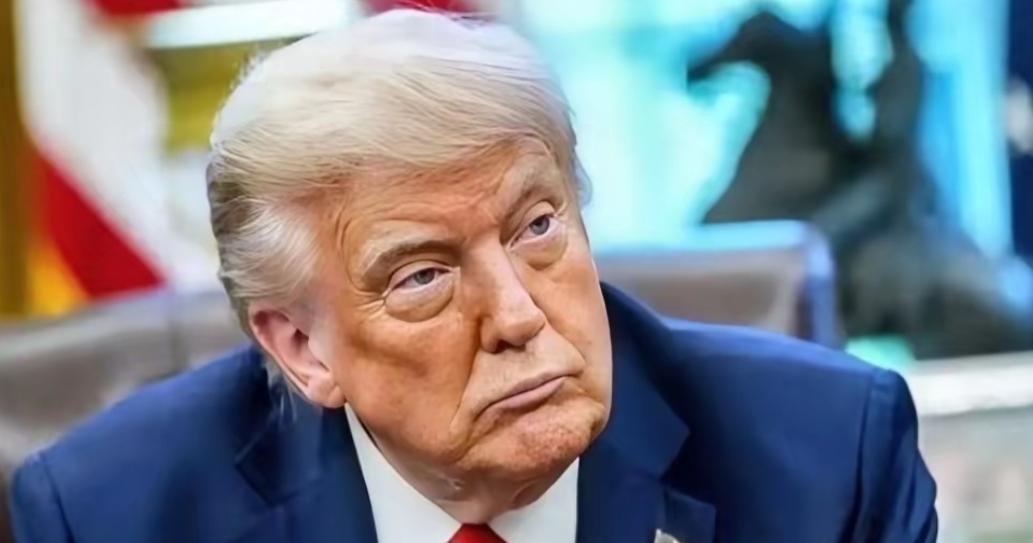 美军这次是真走了，连家底都不要了
美军把叙利亚最后一个鲁迈兰基地交了出去，叙利亚