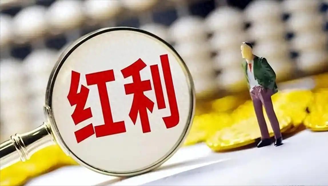 为什么同样赶上一个时代，有人翻身改命，有人却原地打转？真正拉开差距的，往往不是努