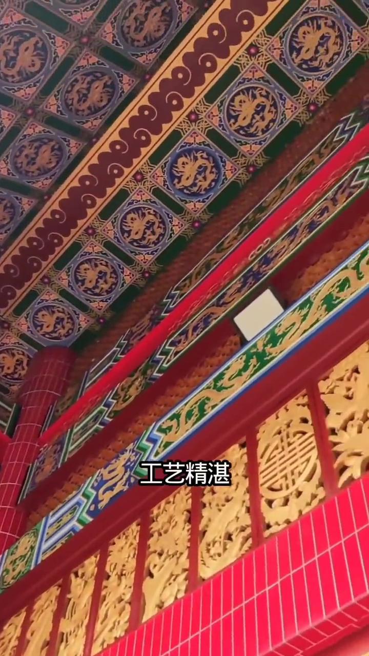 玉林宝相寺的建筑太绝了。
玉林宝像寺建筑一绝，依檐迭之而建。大雄宝殿、天王殿、玉