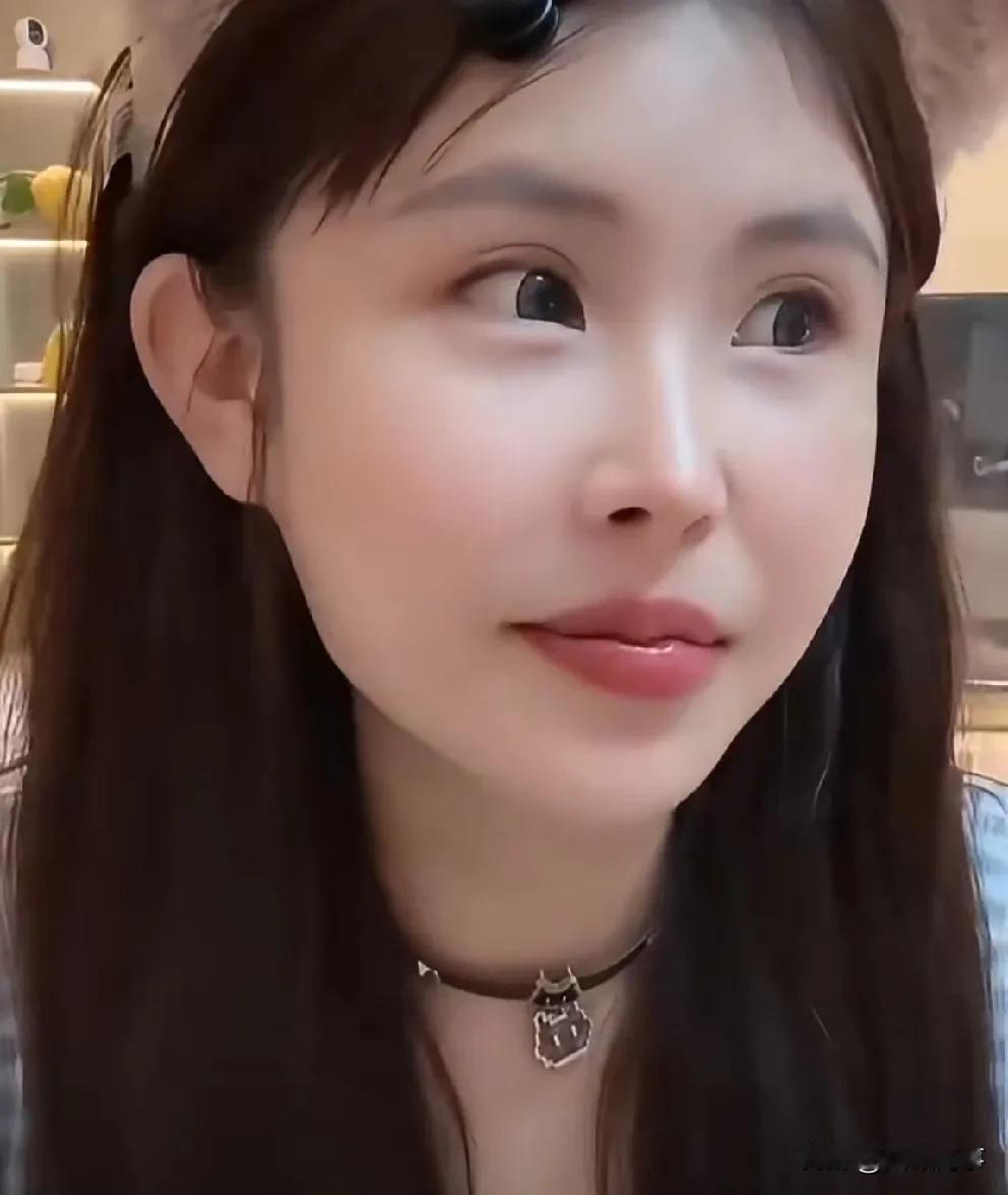 猫妹妹说达少的事换成女人，是要被浸猪笼的！

           猫妹妹说达少