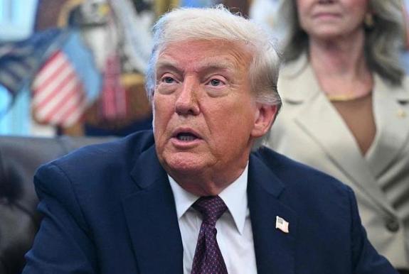 情况不妙！特朗普突然公开一项总统令，中国担忧的事，已变了现实！

特朗普在自己的