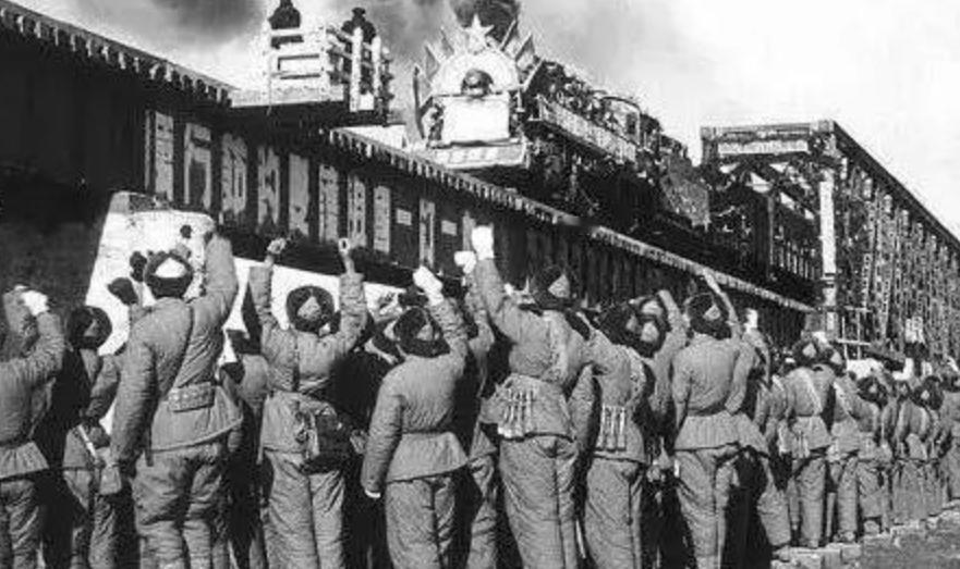 1958年，留在朝鲜援建的10万大军神秘消失，美国特务找了两年都无果，我国找了两