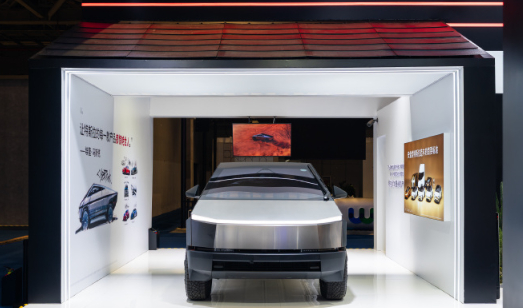 进博会看汽车上海进博会车圈炸了！奥迪保时捷特斯拉神仙打架！新车种草汽车资讯 兄弟